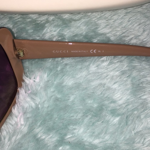 Authentic Gucci Sunglasses - Picture 4 of 5